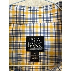 Jos A. Bank Travelers Shirt Short Sleeve Size XL Multicolored